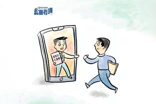 小吧在场边观看湖人赛前训练？哈姆教练这是在思考什么呢？